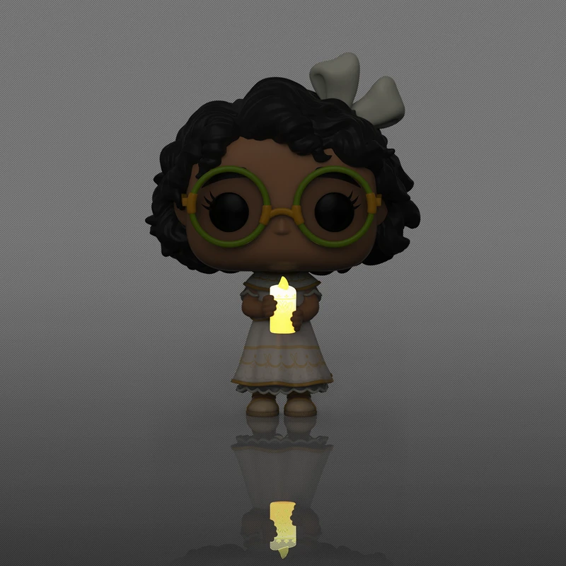 POP! Disney: D100 Encanto - Young Mirabel (Glow Exclusive) 5 POP! Disney: D100 Encanto - Young Mirabel (Glow Exclusive) - Image 3