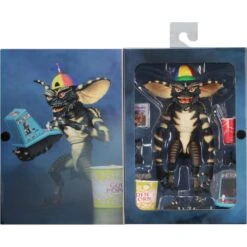 Gremlins 7" Ultimate Gamer Gremlin Figure By NECA 7 Gremlins 7" Ultimate Gamer Gremlin Figure By NECA -Spiderman Hanging Store Ultimate Gamer Gremlin Open 30112.1710790125